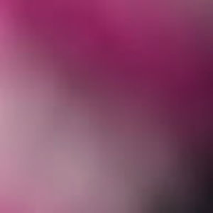 Meet your Posher, Akia